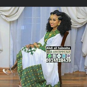 Meet your Posher, Senait